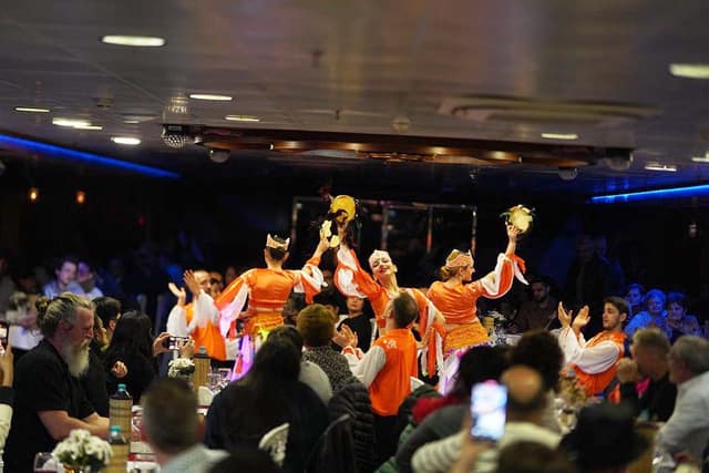 İstanbul: Bosphorus Dinner Cruise and Turkish Night Show