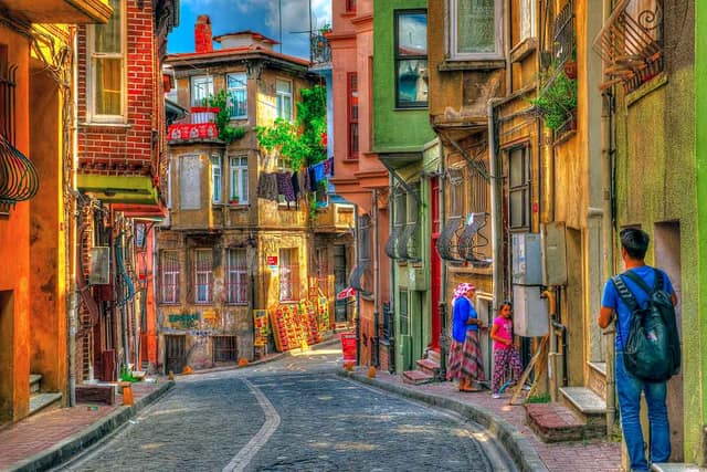 Istanbul: Fener and Balat Half-Day Guided Walking Tour