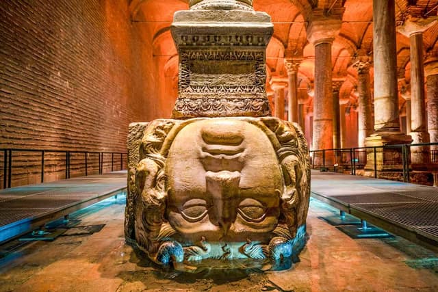 Istanbul: Basilica Cistern Skip-the-Line Guided Tour