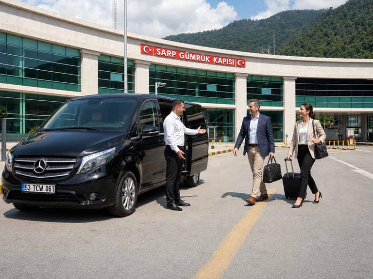 Rize Airport: Private Transfer to Sarp Border Gate