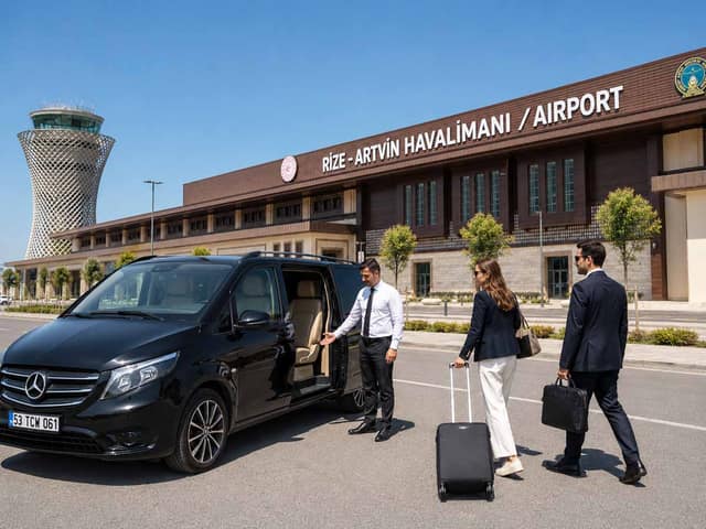 Rize Airport: Private Transfer to Sarp Border Gate